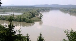 Wo die Salzach sich Aenus opfert !