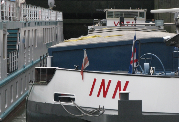don13-200-inn-schiff